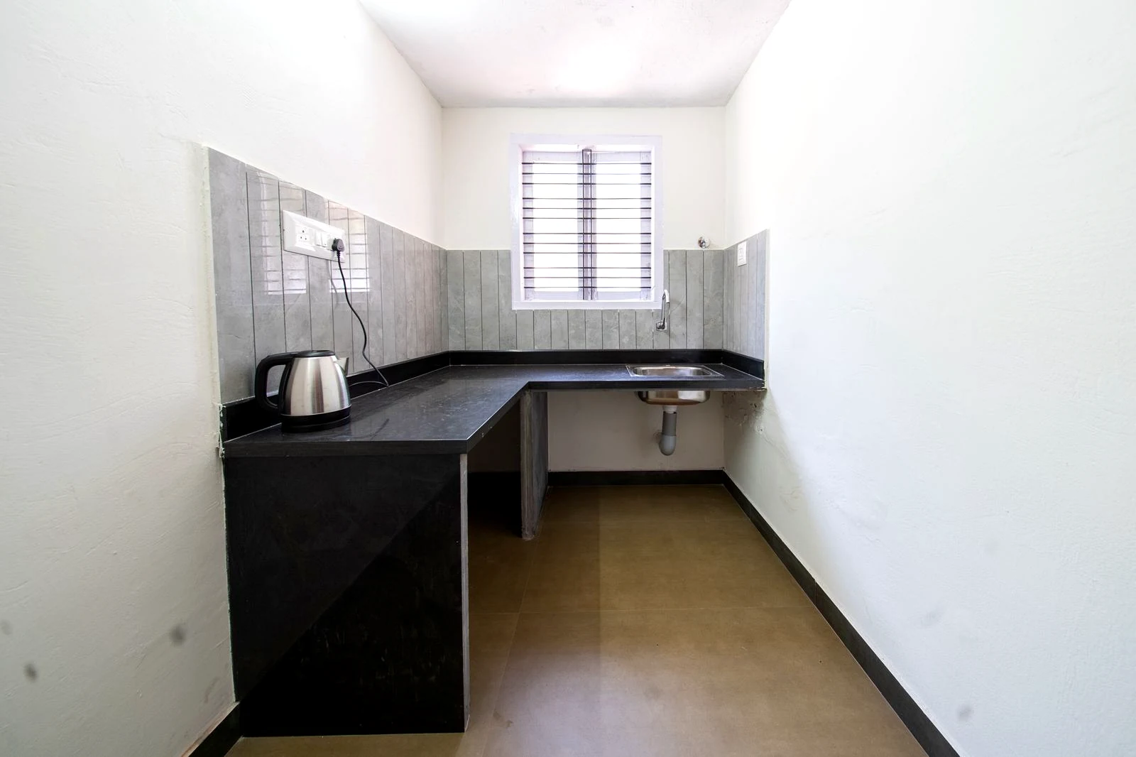 First floor kitchen at Mango Tree Homestay.